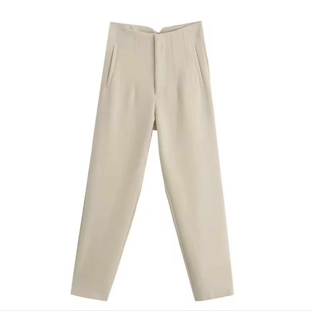Elegant Women's Pants - Picture 4 of 4